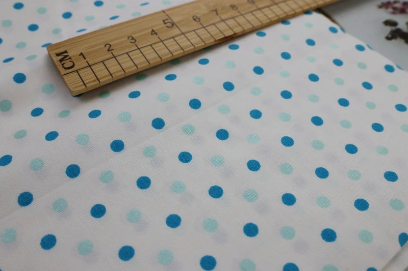 Delicate 50cmx50cm Fat Quarter Flower Dot cotton Bundle