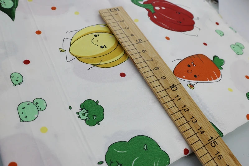 Delicate 50cmx50cm Fat Quarter Flower Dot cotton Bundle