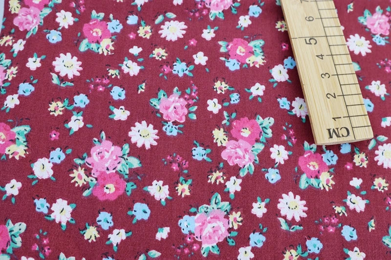 Delicate 50cmx50cm Fat Quarter Flower Dot cotton Bundle