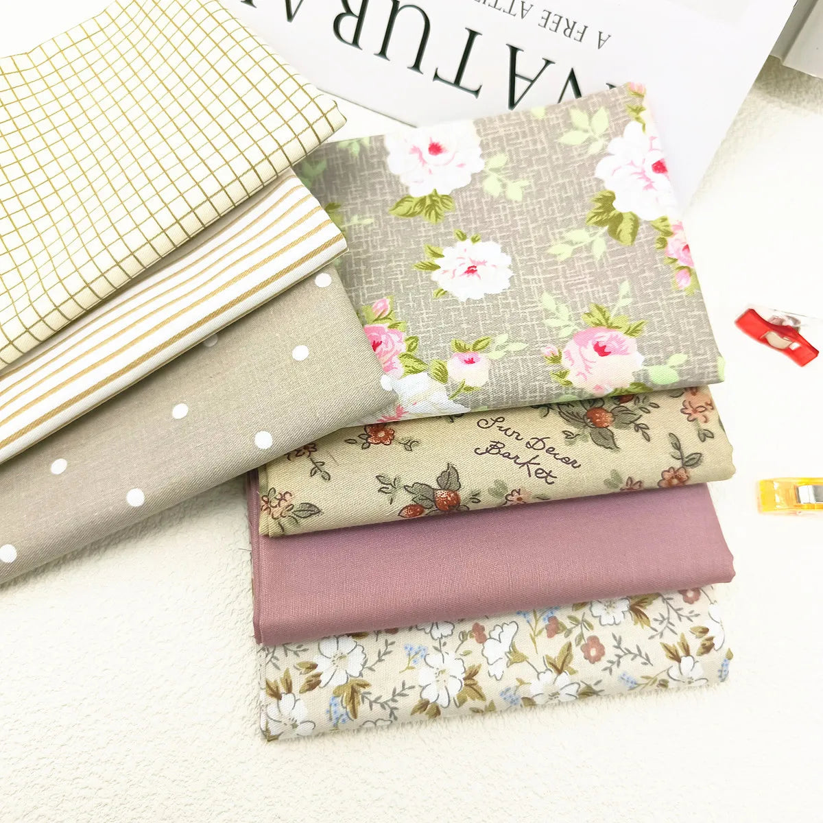 (25cm*20cm)7pcs Pink Floral Cotton Fabric Bundle