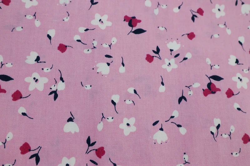 Delicate 50cmx50cm Fat Quarter Flower Dot cotton Bundle