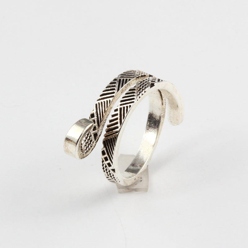 Creative Opening Knitting Ring